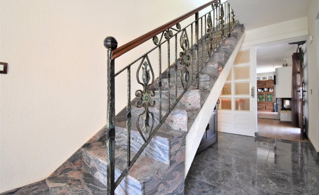 Reventa - Detached House / Villa - Orihuela Costa - Villamartin