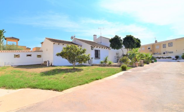 Reventa - Detached House / Villa - Orihuela Costa - Villamartin