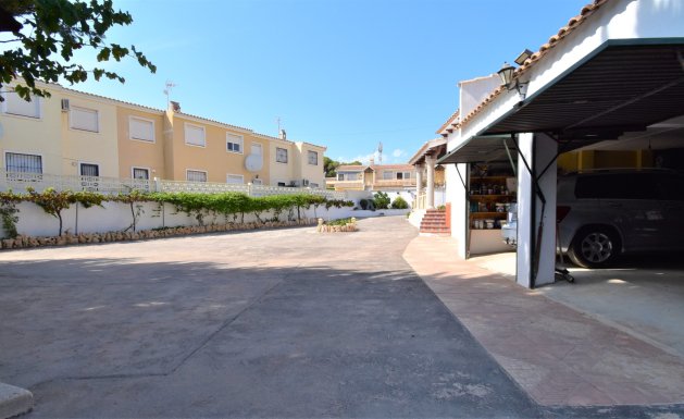 Reventa - Detached House / Villa - Orihuela Costa - Villamartin