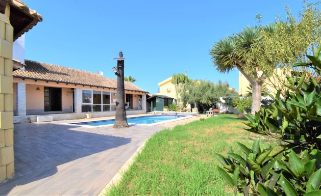 Reventa - Detached House / Villa - Orihuela Costa - Villamartin