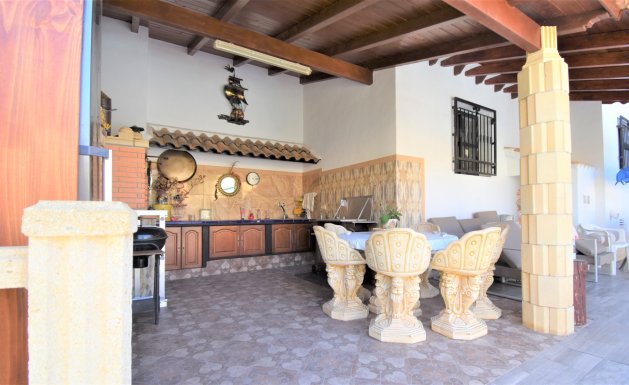 Reventa - Detached House / Villa - Orihuela Costa - Villamartin