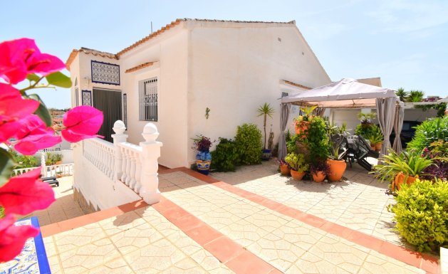 Reventa - Detached House / Villa - Orihuela Costa - Villamartin