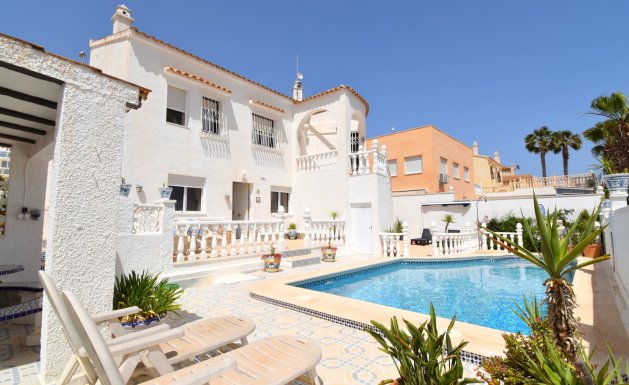 Reventa - Detached House / Villa - Orihuela Costa - Villamartin