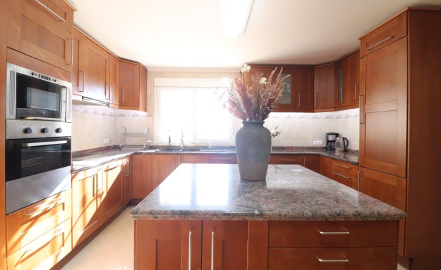 Reventa - Detached House / Villa - La Marina - La Escuera