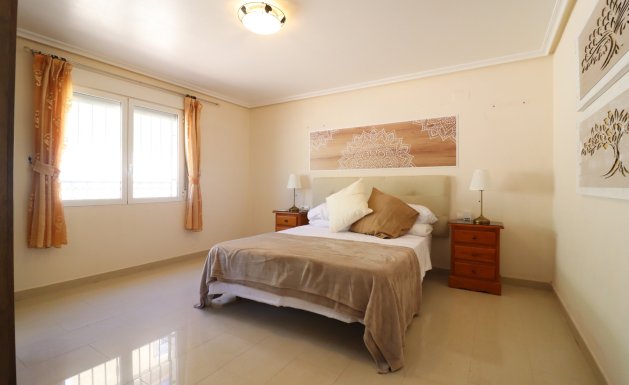 Reventa - Detached House / Villa - La Marina - La Escuera