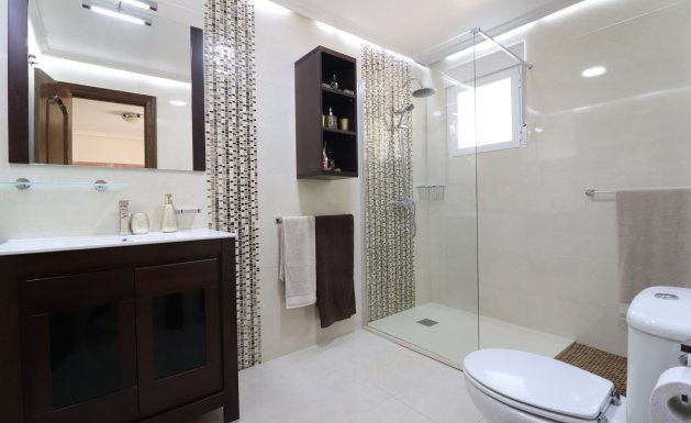 Reventa - Detached House / Villa - La Marina - La Escuera
