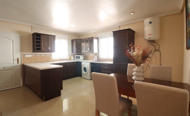 Reventa - Detached House / Villa - La Marina - La Escuera