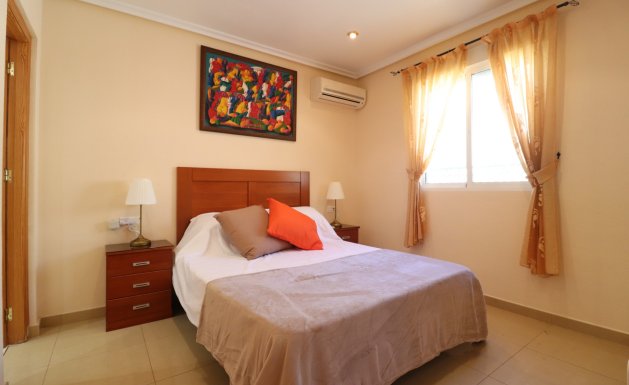 Reventa - Detached House / Villa - La Marina - La Escuera