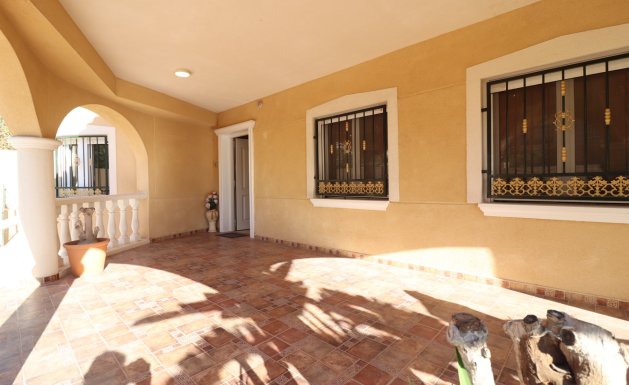 Reventa - Detached House / Villa - La Marina - La Escuera