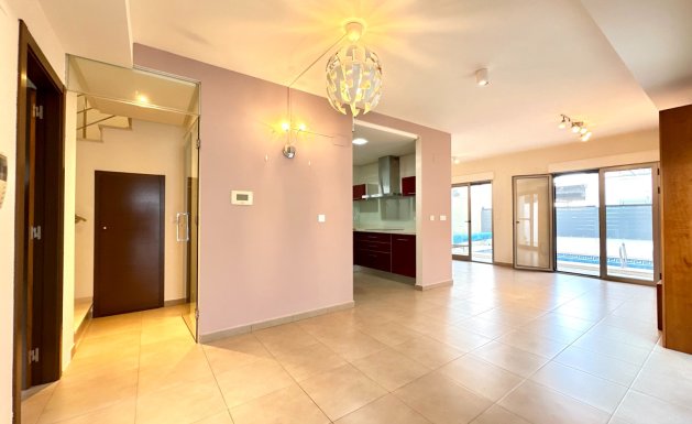 Reventa - Detached House / Villa - Cox - Cox - Country