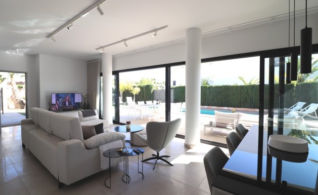 Reventa - Detached House / Villa - Ciudad Quesada - Ciudad Quesada - Town