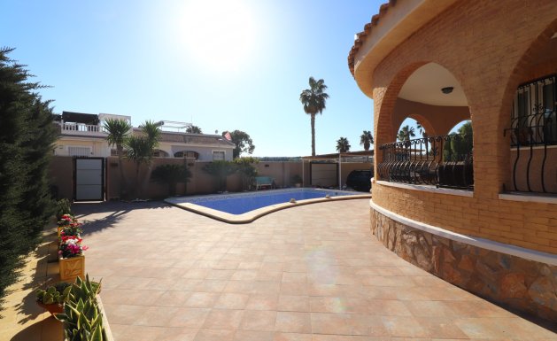 Reventa - Detached House / Villa - Benijofar - Monte Azul