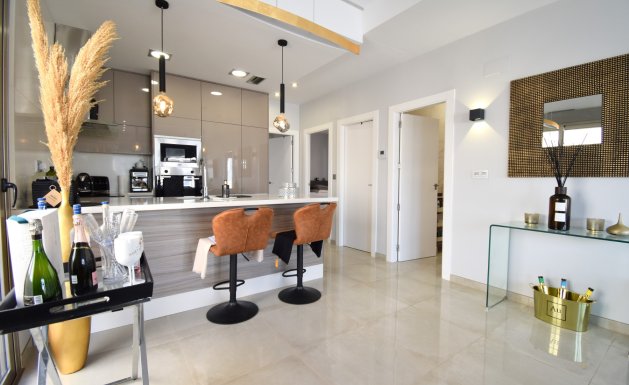 Reventa - Detached House / Villa - Orihuela Costa - Villamartin