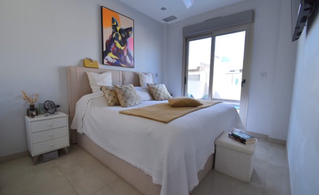Reventa - Detached House / Villa - Orihuela Costa - Villamartin