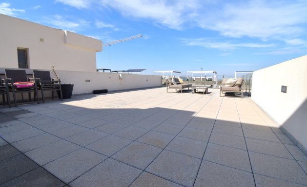 Reventa - Detached House / Villa - Orihuela Costa - Villamartin