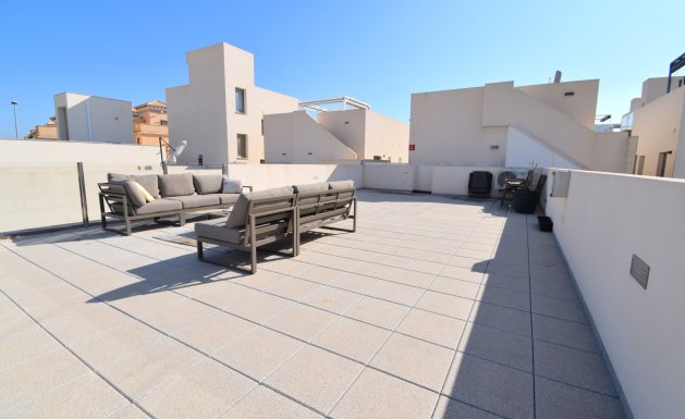 Reventa - Detached House / Villa - Orihuela Costa - Villamartin