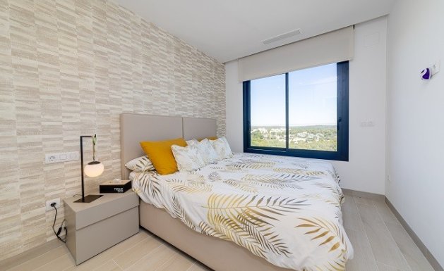 Resale - Apartment - Las Colinas Golf Resort
