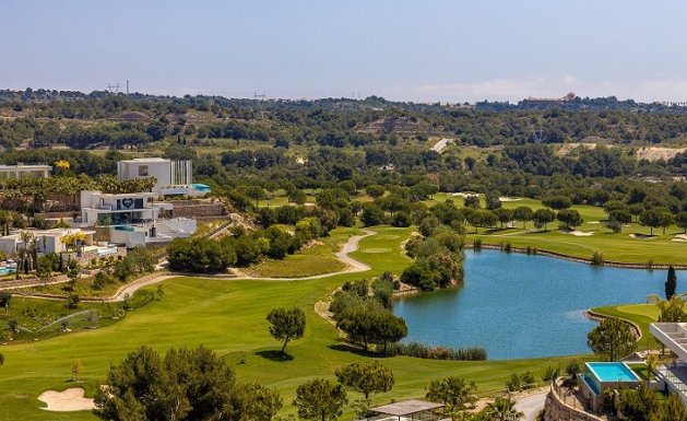 Resale - Apartment - Las Colinas Golf Resort