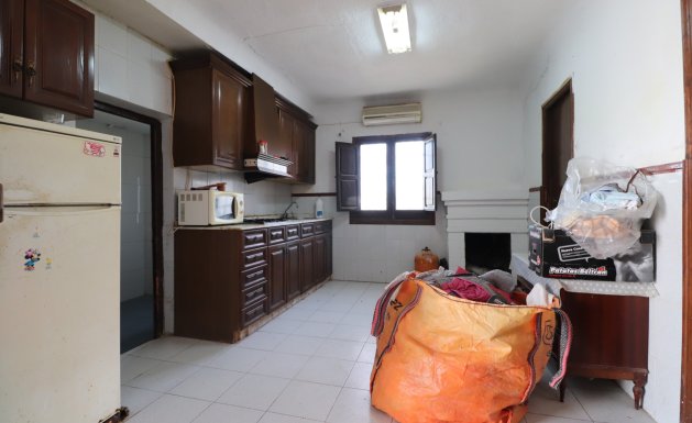 Reventa - Detached House / Villa - Heredades - Heredades - Village