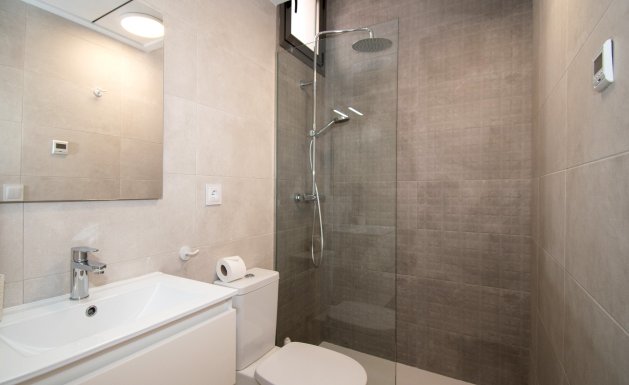 Reventa - Detached House / Villa - Orihuela Costa - Villamartin