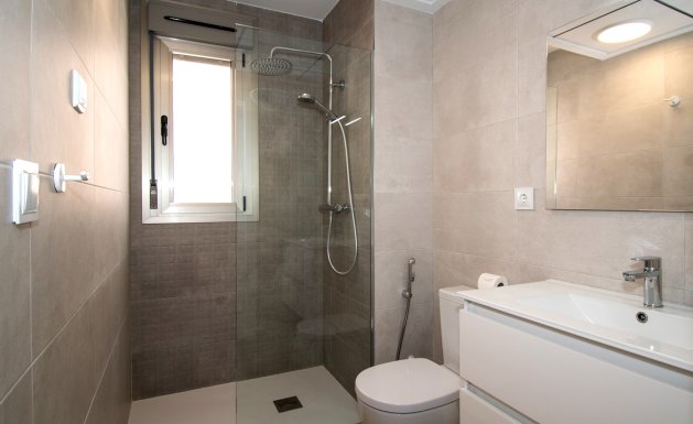 Reventa - Detached House / Villa - Orihuela Costa - Villamartin