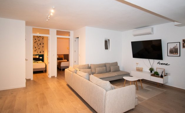 Reventa - Detached House / Villa - Orihuela Costa - Villamartin