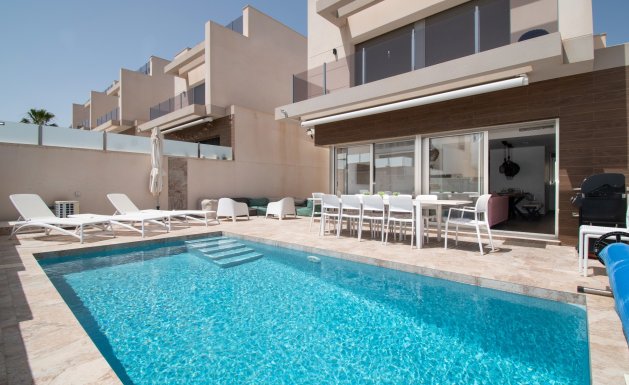 Reventa - Detached House / Villa - Orihuela Costa - Villamartin