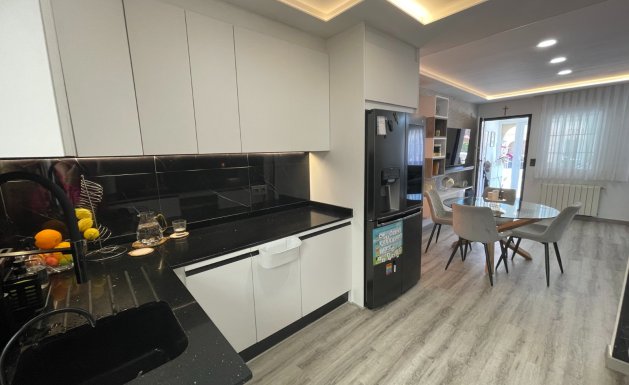 Reventa - Semi Detached Villa - Orihuela Costa - Villamartin