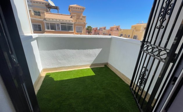 Reventa - Semi Detached Villa - Orihuela Costa - Villamartin